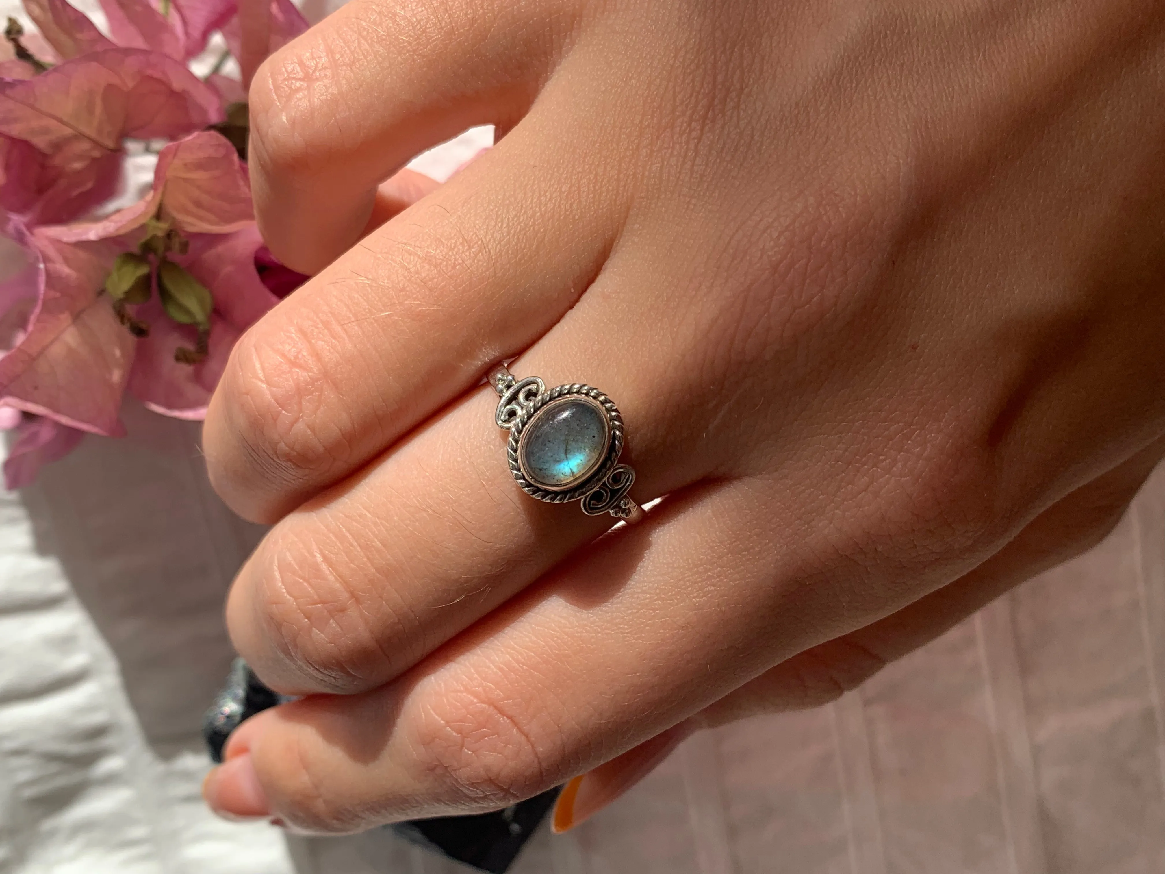 Labradorite Alta Ring