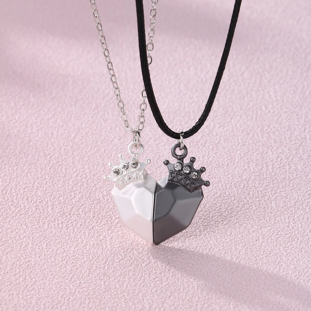 Magnetic King Queen Necklaces Gift for Couples