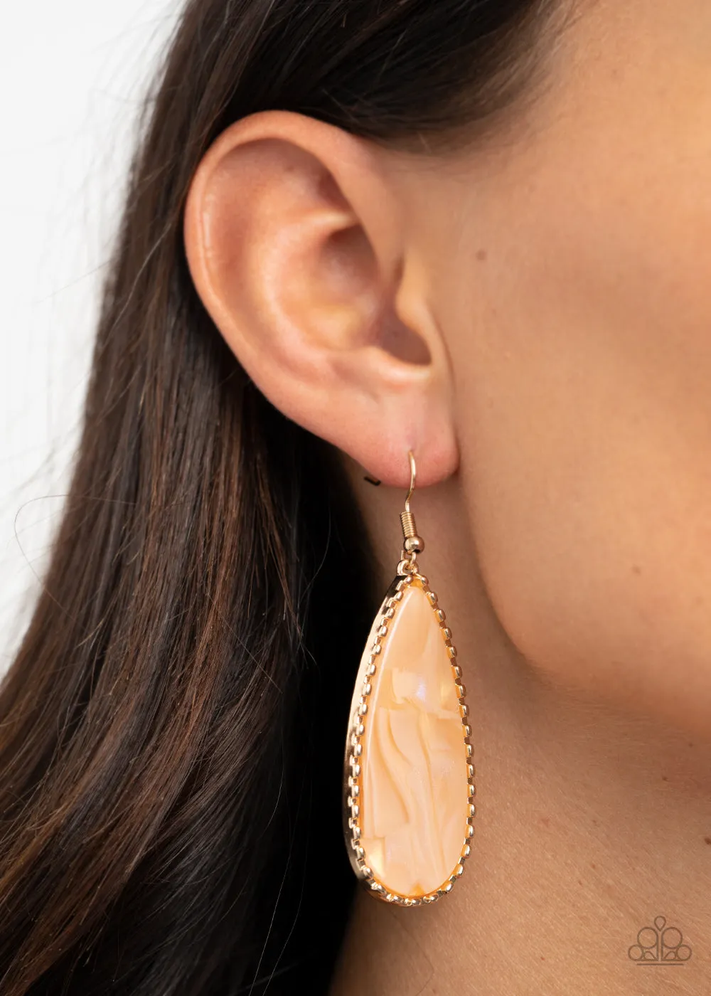 Paparazzi Ethereal Eloquence - Gold Earrings