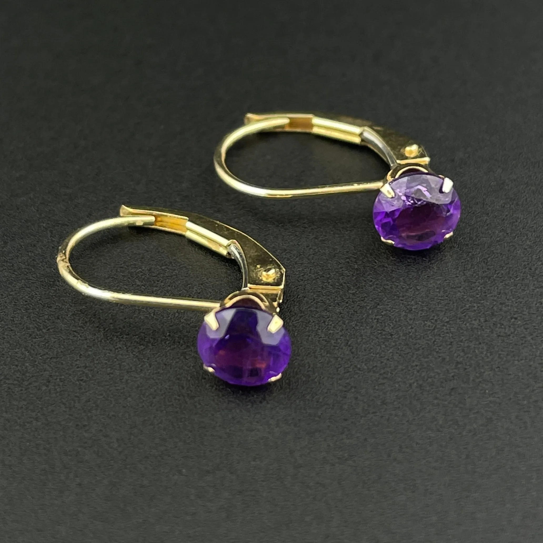 Vintage 10K Gold Amethyst Stud Earrings