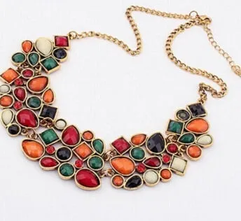 Women's 8 Colors Multicolor Big Pendant Clavicle Delicate Banquet Jewelry Chain Necklace